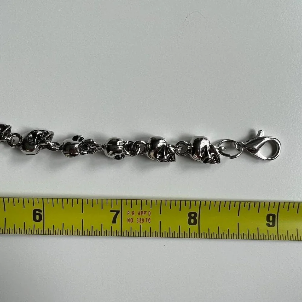 y2k 2000s skull pile grunge heavy metal punk bracelet